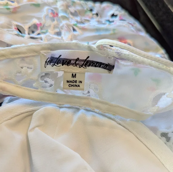 For Love and Lemons Floral Kyra Crop Top in White and Pink, Size M - Picture 11 of 14